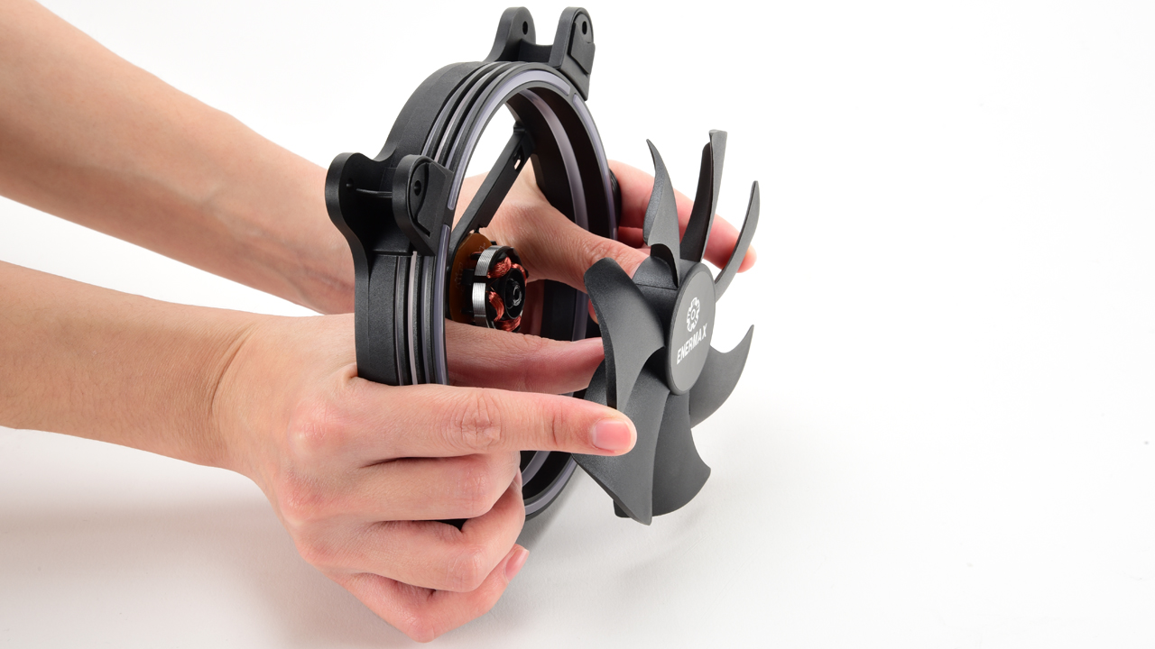 Ventilateur 120 mm pour boitier Enermax B.T. RGB pack de 3 avec boitier et télécommande, informatique ile de la Réunion 974, Futur Réunion Informatique